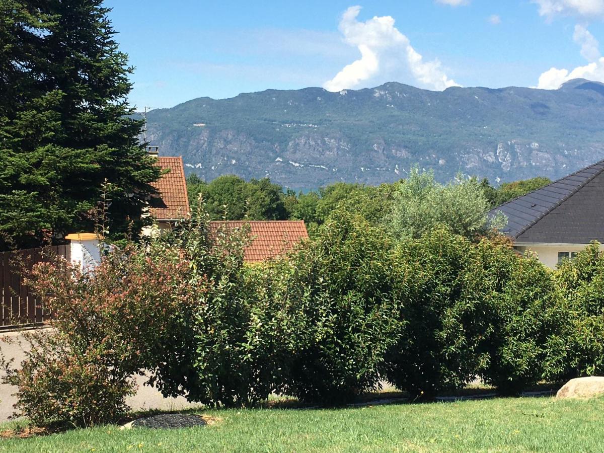 Appartement T2 Independant Dans Maison Pugny-Chatenod Dış mekan fotoğraf
