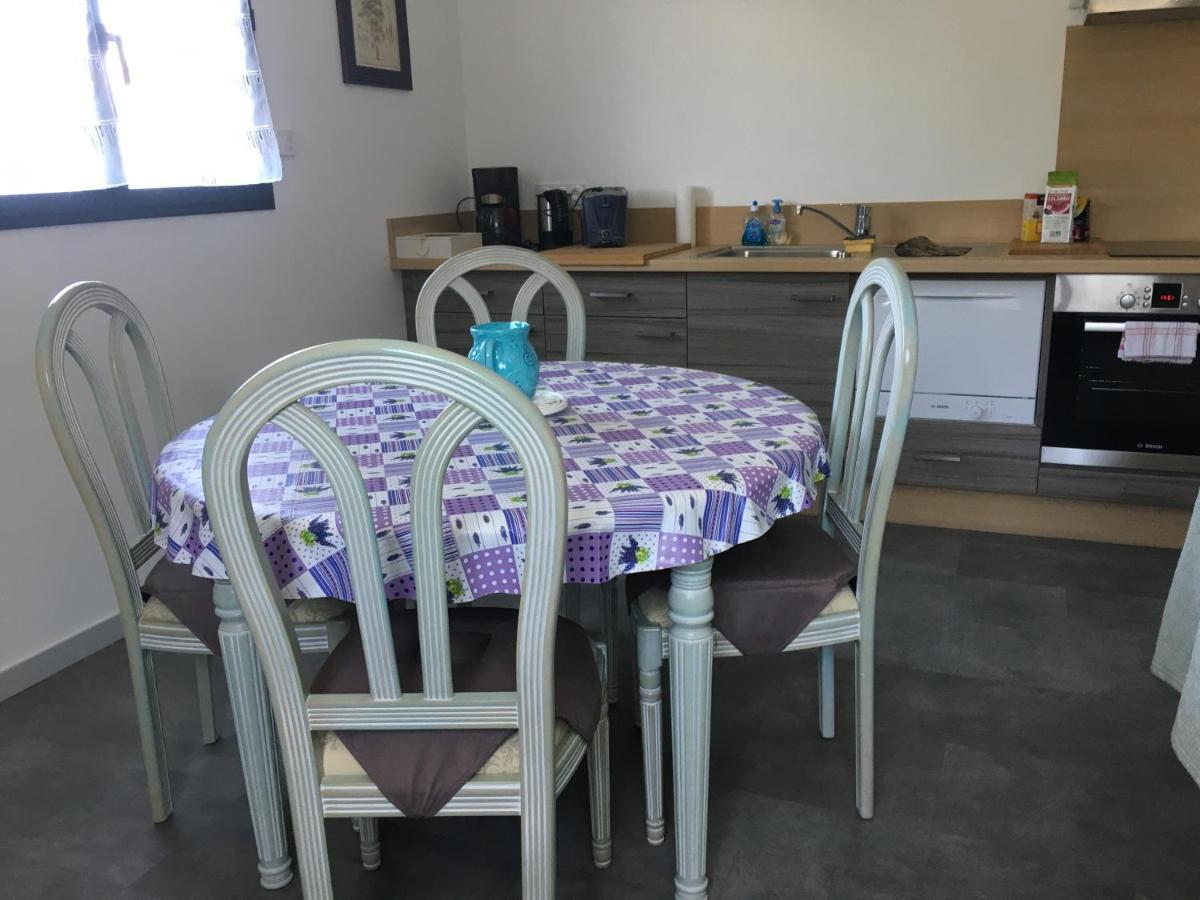 Appartement T2 Independant Dans Maison Pugny-Chatenod Dış mekan fotoğraf