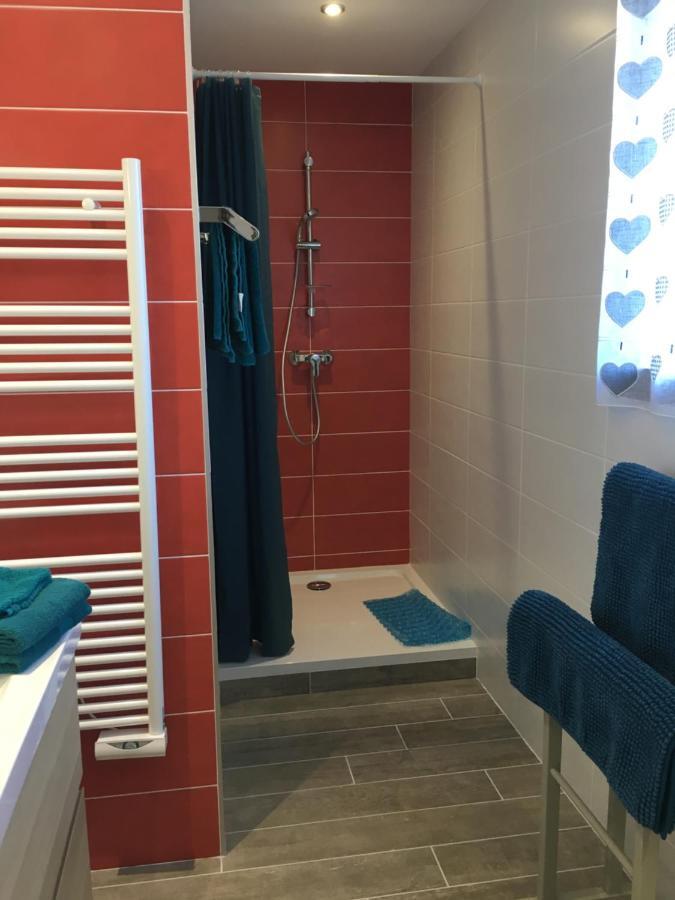 Appartement T2 Independant Dans Maison Pugny-Chatenod Dış mekan fotoğraf